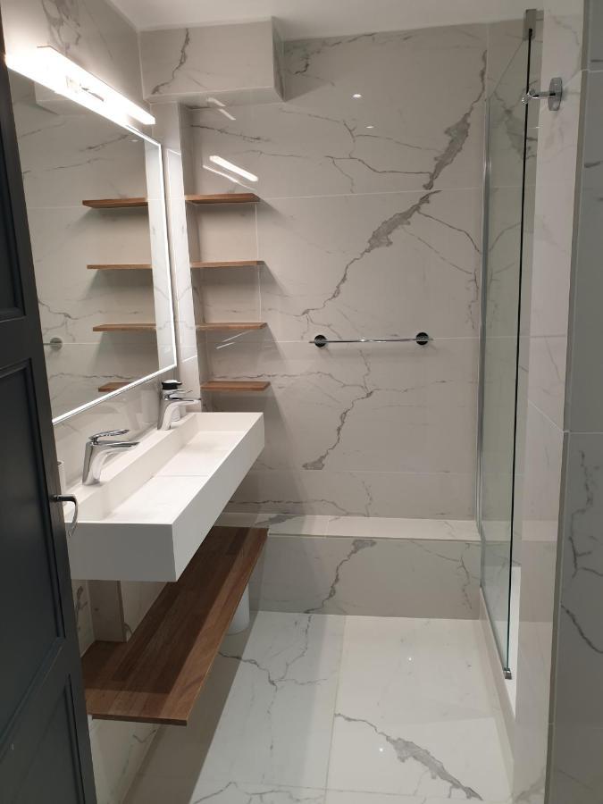 Le 5E - Appartement Design Dans Un Ancien Palace Vichy Luaran gambar
